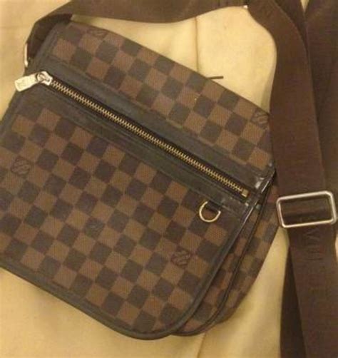 louis vuitton bolsa homem|bolsas louis vuitton usadas originais.